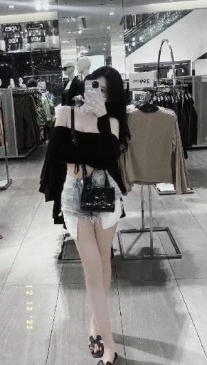 Hina Bhatia 