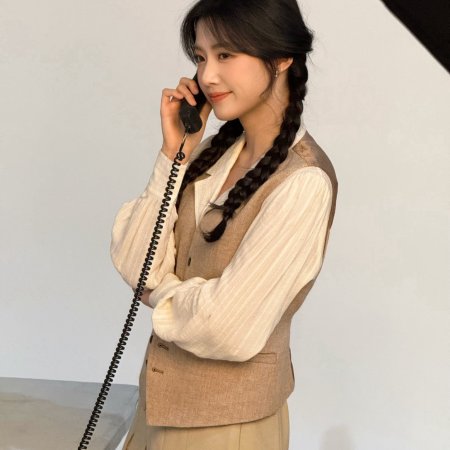 Love between Lines (2026)