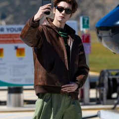 Lin Yi photo