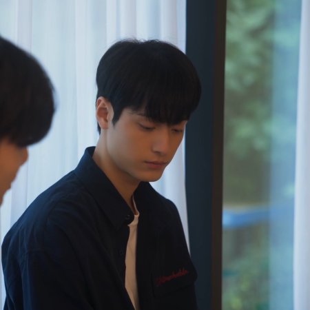 Lee Woo Jin