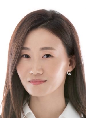 Biodata Kim Young Ah - Mesem
