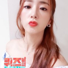 Idol on Quiz Korean TV Program photo