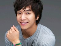 Lee Seung Gi to Release 10 Year Anniversary Album for First Comeback in 3 Years