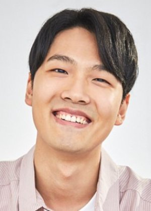 Lee Kun Hwi in Roof_top Star Korean Movie(2020)