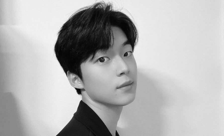 Kim Kang Min confirmed to star in “The Golden Spoon”