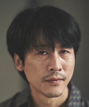Ji Yong Lee