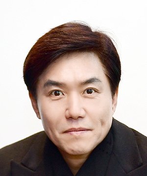 Jae Yong Lee