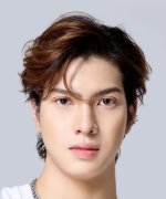 Leo Khaninphon Lormuangthong