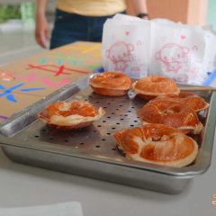 Erh Tai Liu Lang Chi Chih Wan Chvan Ta Jen Shou Tse Taiwanese TV Program photo