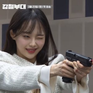 MyDramaList profile picture for @weeping