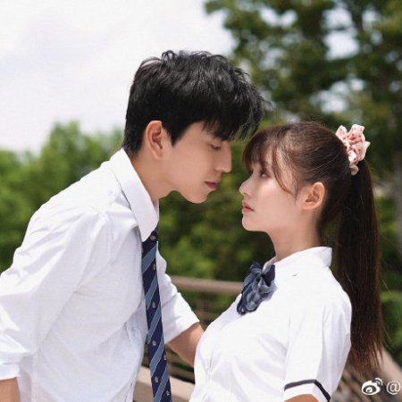 Fall in Love at First Kiss (2019) - Photos - MyDramaList