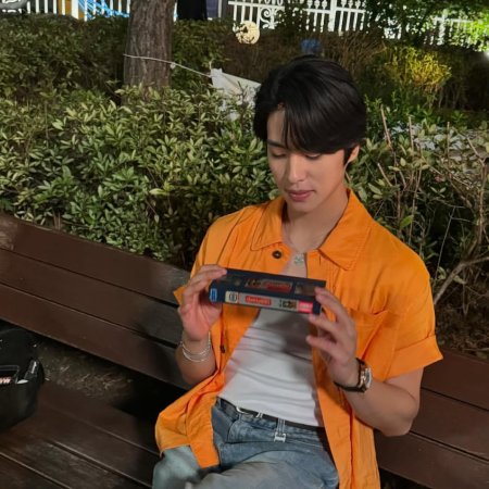 Undercover Miss Hong (2026)