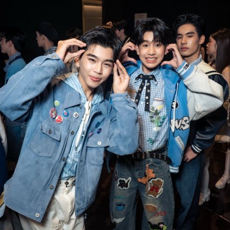 Class Crush Crisis ()