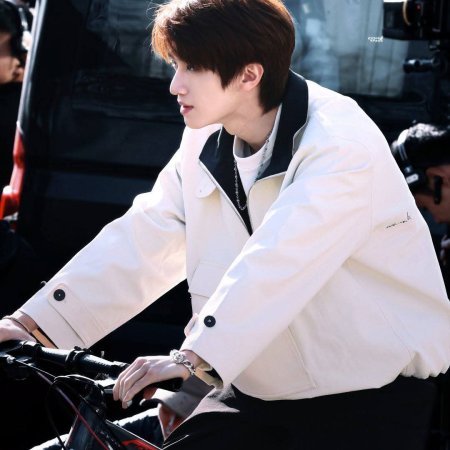 League of Legends ()