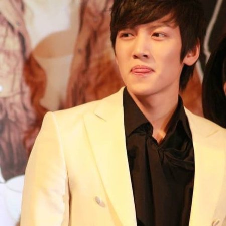Smile, Dong Hae (2010)