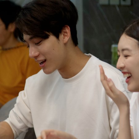 The Edge of Horizon ()