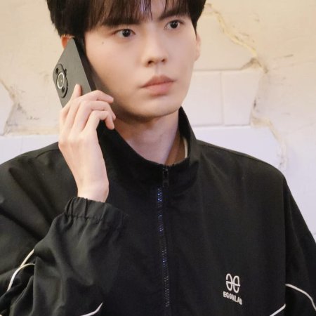 The Warmth in the Dark ()