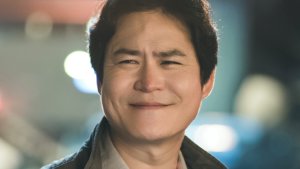 Kim Sung Kyun returns as the quirky Koo Dae Yeong in The Fiery Priest Season 2