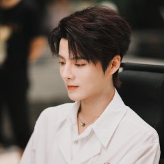 Duan Mei Yang photo
