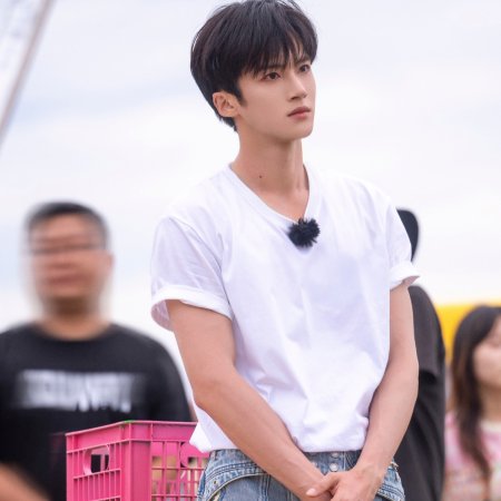 Sunshine Market (2025)