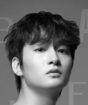 Jun On Moon