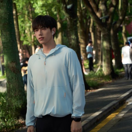Eat Run Love (2025)
