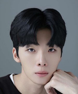 Seung Noh Lee