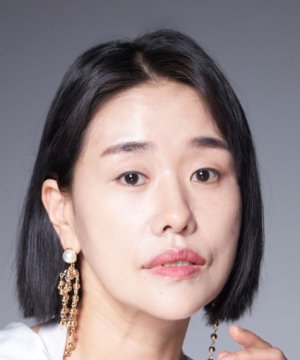 Hwa Yeong Lee