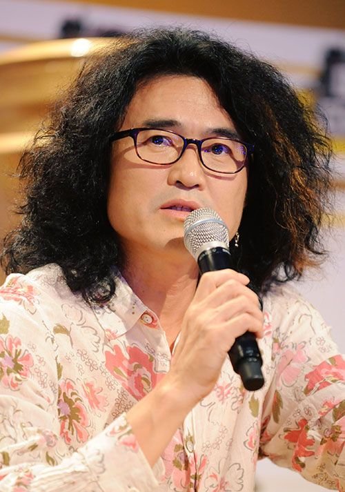 Hong Seo Beom (1958) - Articles - MyDramaList