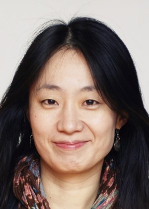 Kim Soo Jin in Hunted Korean Drama (2022)