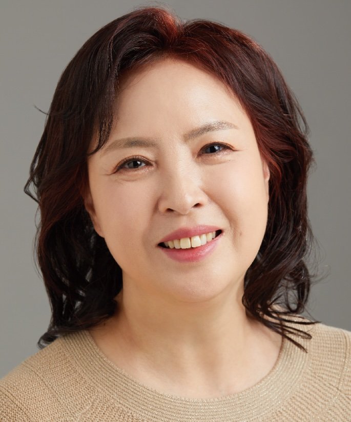 Lee Seung Hee (이승희) - MyDramaList
