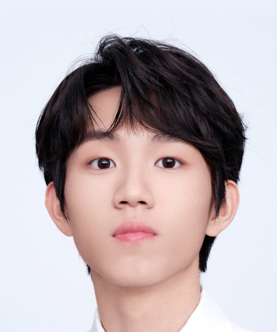 Yao Yu’s Instagram, Twitter & Facebook on IDCrawl