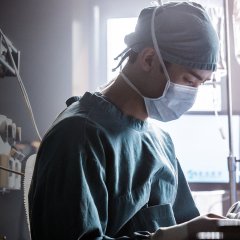 Dr. Romantic (2016) photo