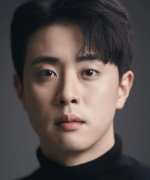 Shin Eun Chong