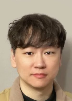 Joo Dong Geun in Non siamo più vivi Korean Drama(2022)