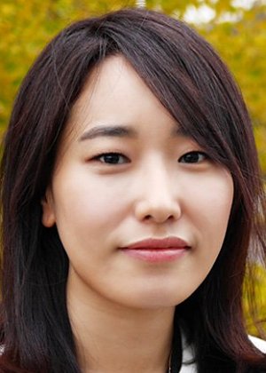 Park Ji Eun in A Lenda do Mar Azul Korean Drama(2016)