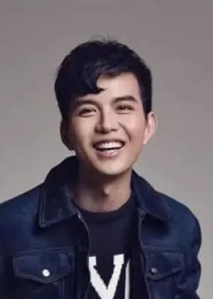 Jin Guo Dong in The Lion's Secret Chinese Drama(2021)