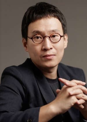 Jung Myung Lee