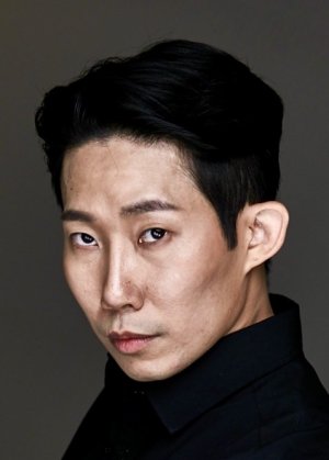 Dong Hyun Lee