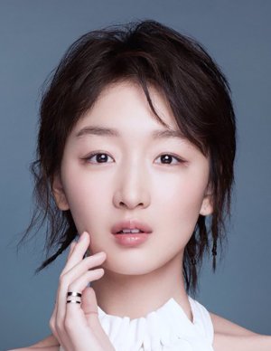 Chinese actress Zhou Dongyu  Entertainment news, Actress photos