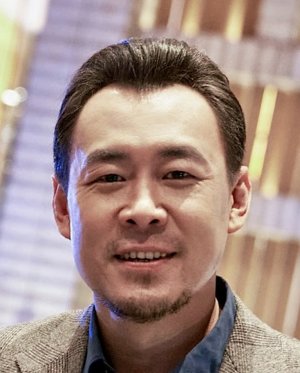 Yong Hou