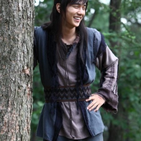 Guerreiro Baek Dong Soo (2011)