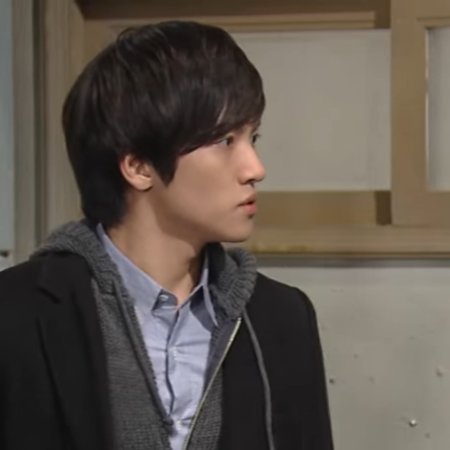 Smile, Dong Hae (2010)