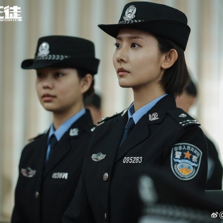 Female SWAT 2 ()