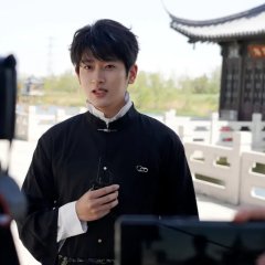 Qu You Shi Di Fang Chinese Drama photo