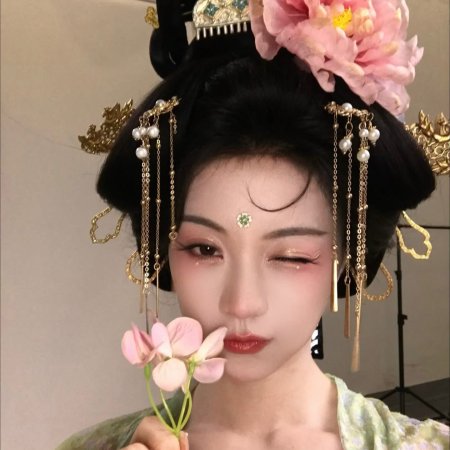 Hu Yi Xuan