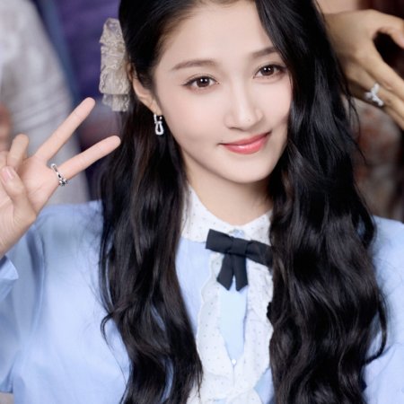 Guan Xiao Tong