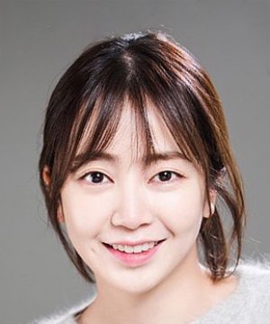 Soo In Lee