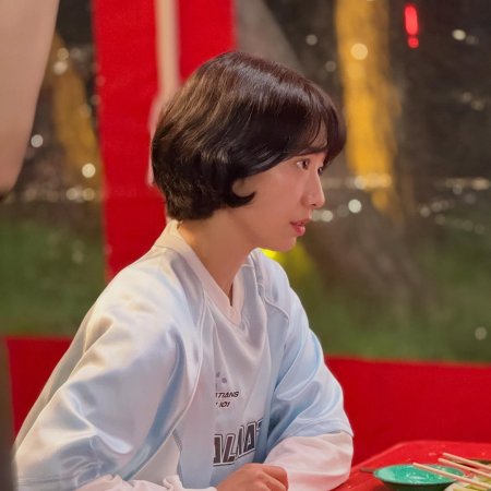 Undercover Miss Hong (2026)