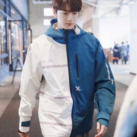Let's Go Skiing (2022)